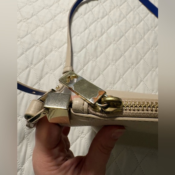 Kate Spade Cream Foster Court Pepper Crossbody Bag Purse - Picture 9 of 16